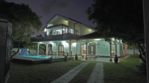 Sri Ra'anana Villa